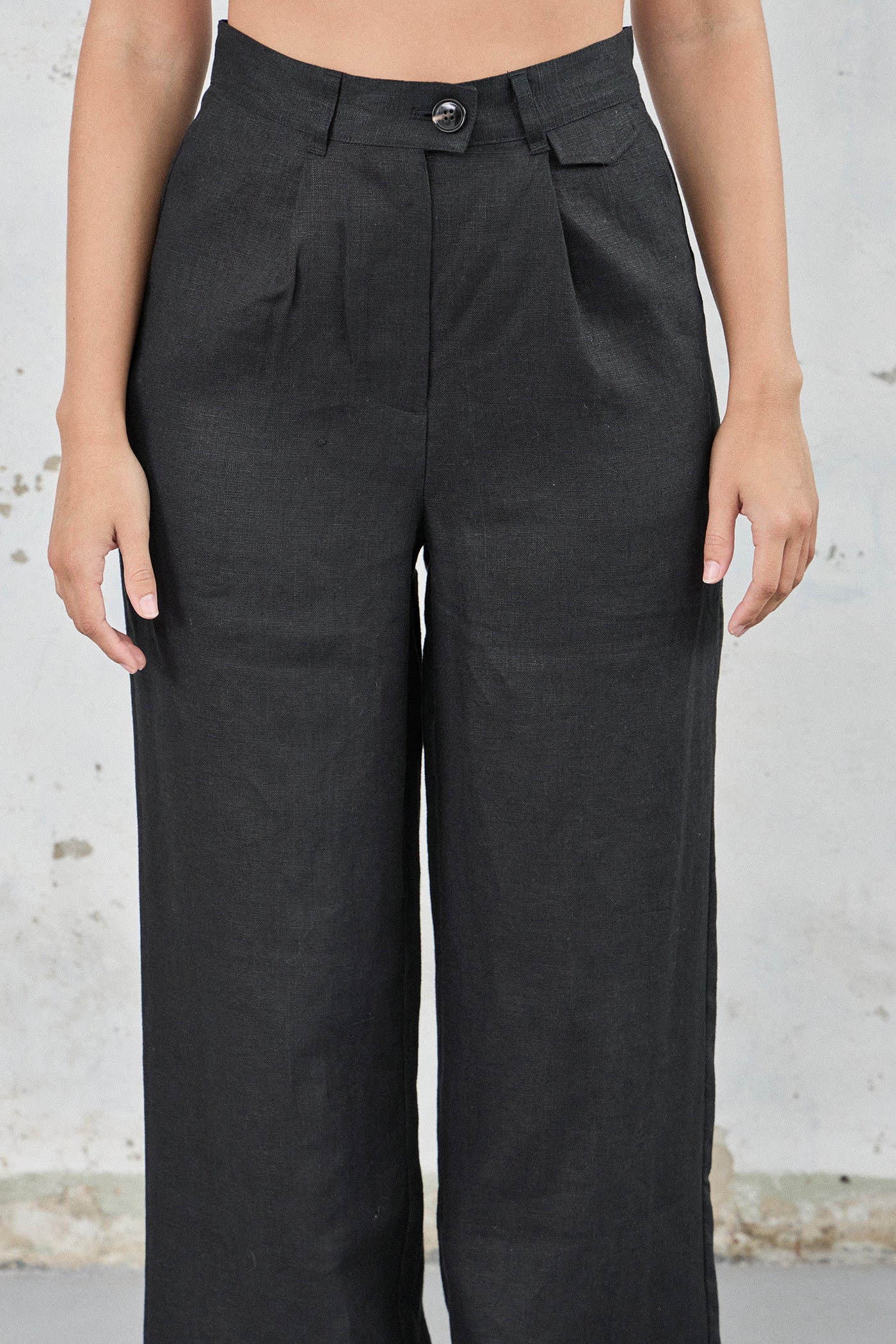 The Linen Pocket Trouser