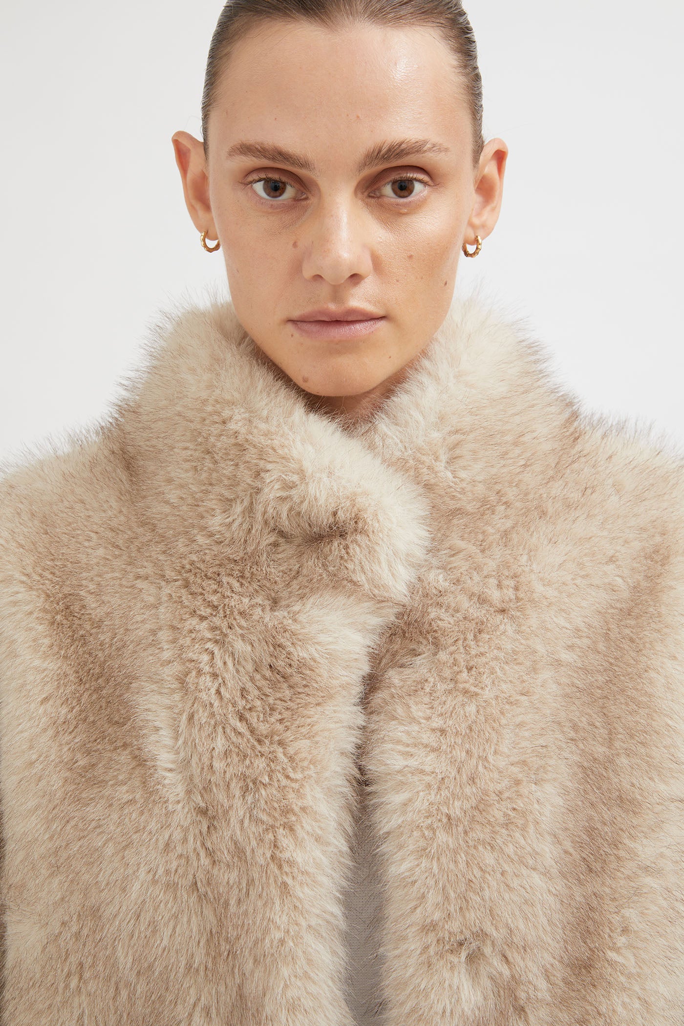 The Cocoon Fur Jacket l FRIEND of AUDREY